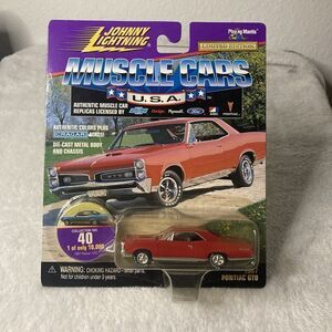 Johnny Lightning 1967 PONTIAC GTO Muscle Cars U.S.A. (1/64)
